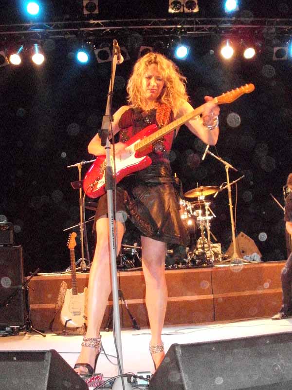04 Ana Popovic
