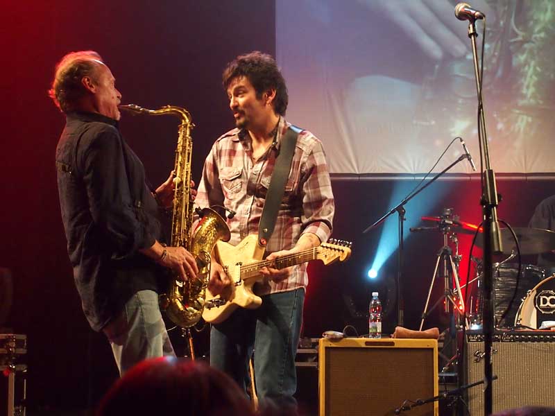 20 Blues Alive 2014 - Mike Zito