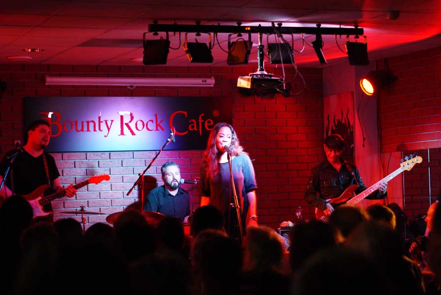 04 Blues Caravan 2016