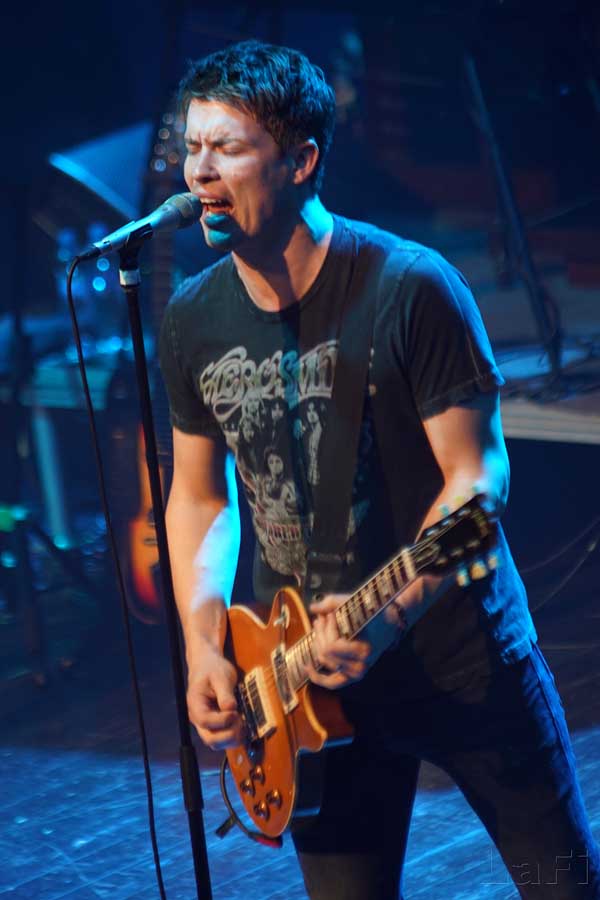 05 Jonny Lang