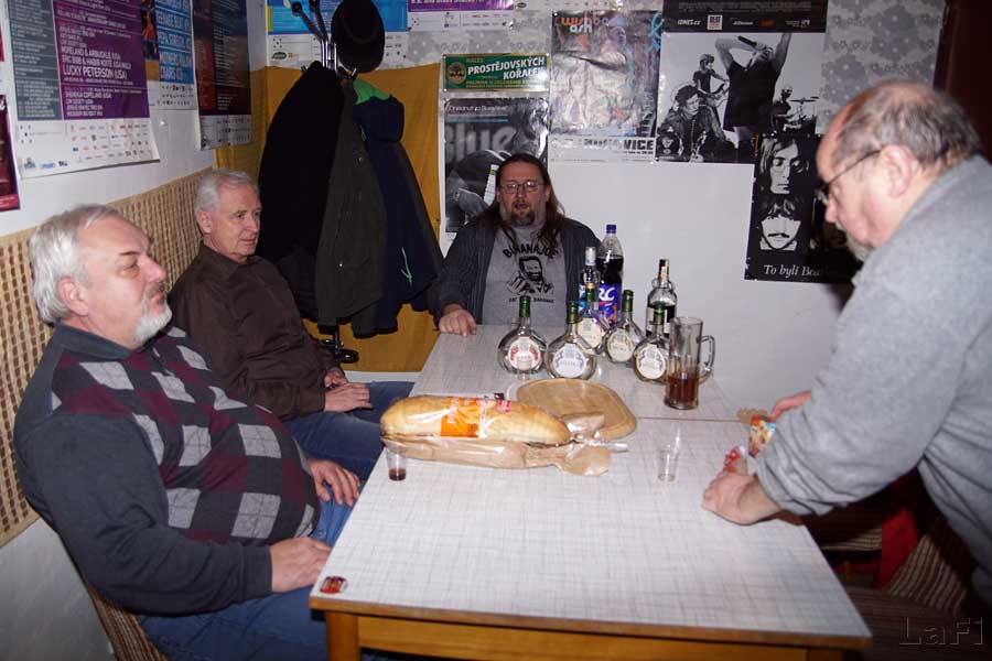 03 A budou vánoce