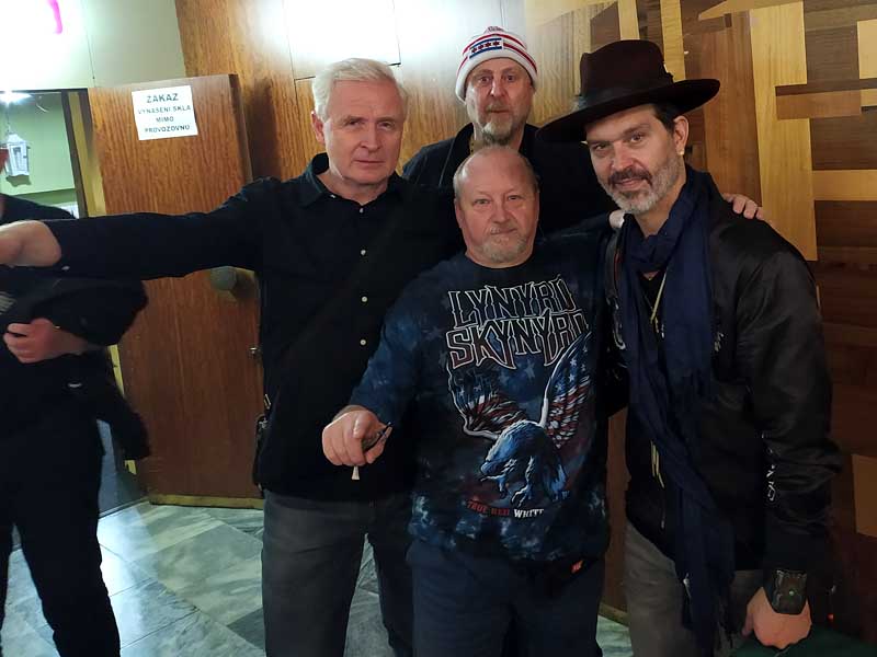 13 Doyle Bramhall II