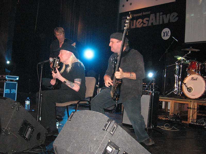 18 Johnny Winter