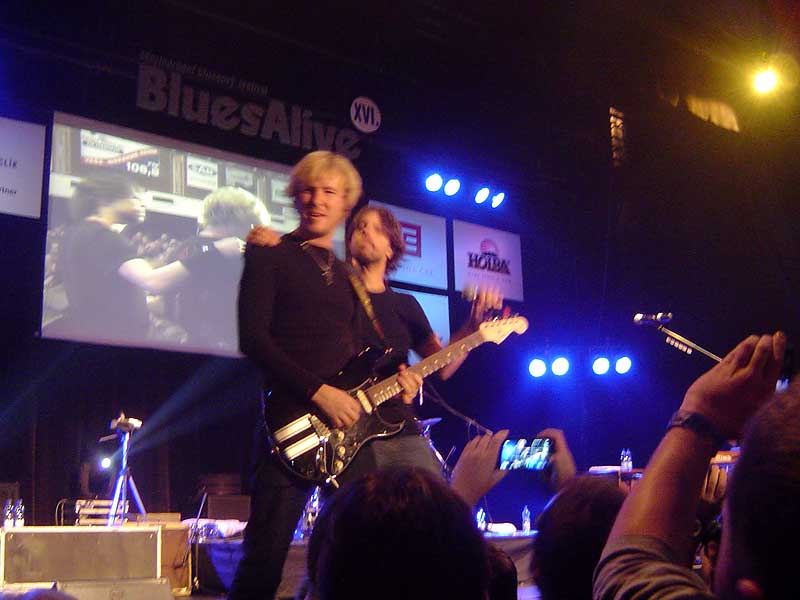 03 Kenny Wayne Shepherd
