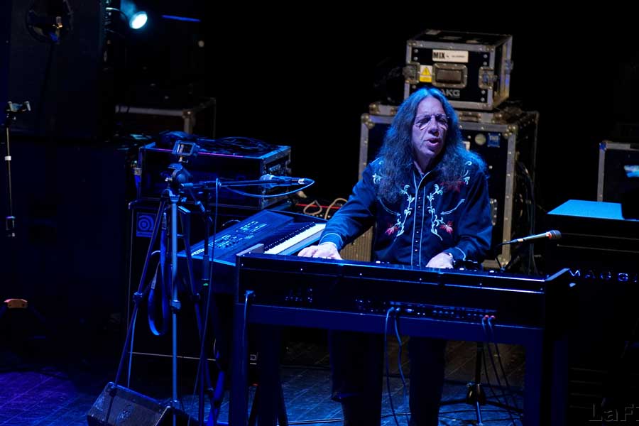 10 The Bruce Katz Band with Giles Robson