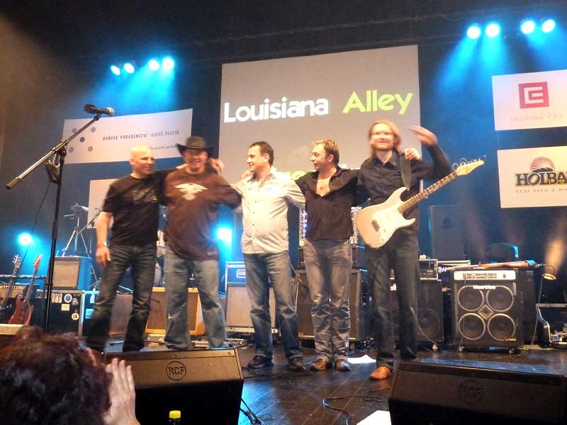 03 Louisiana Alley