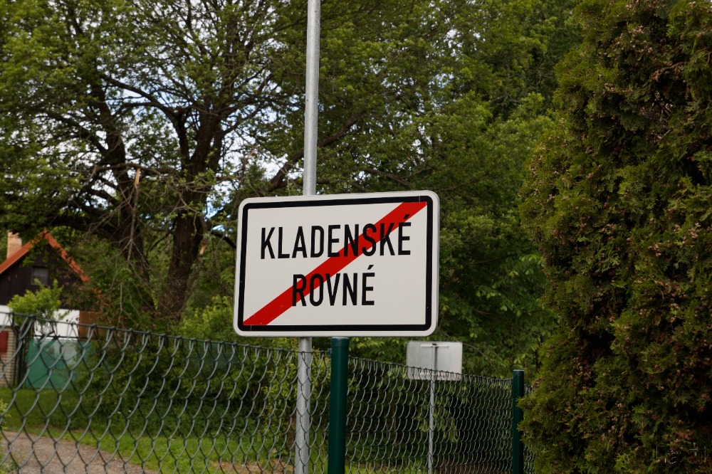 00 Kladenské Rovné