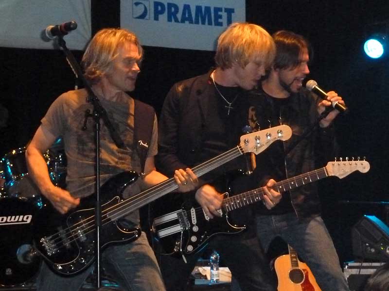 04 Kenny Wayne Shepherd